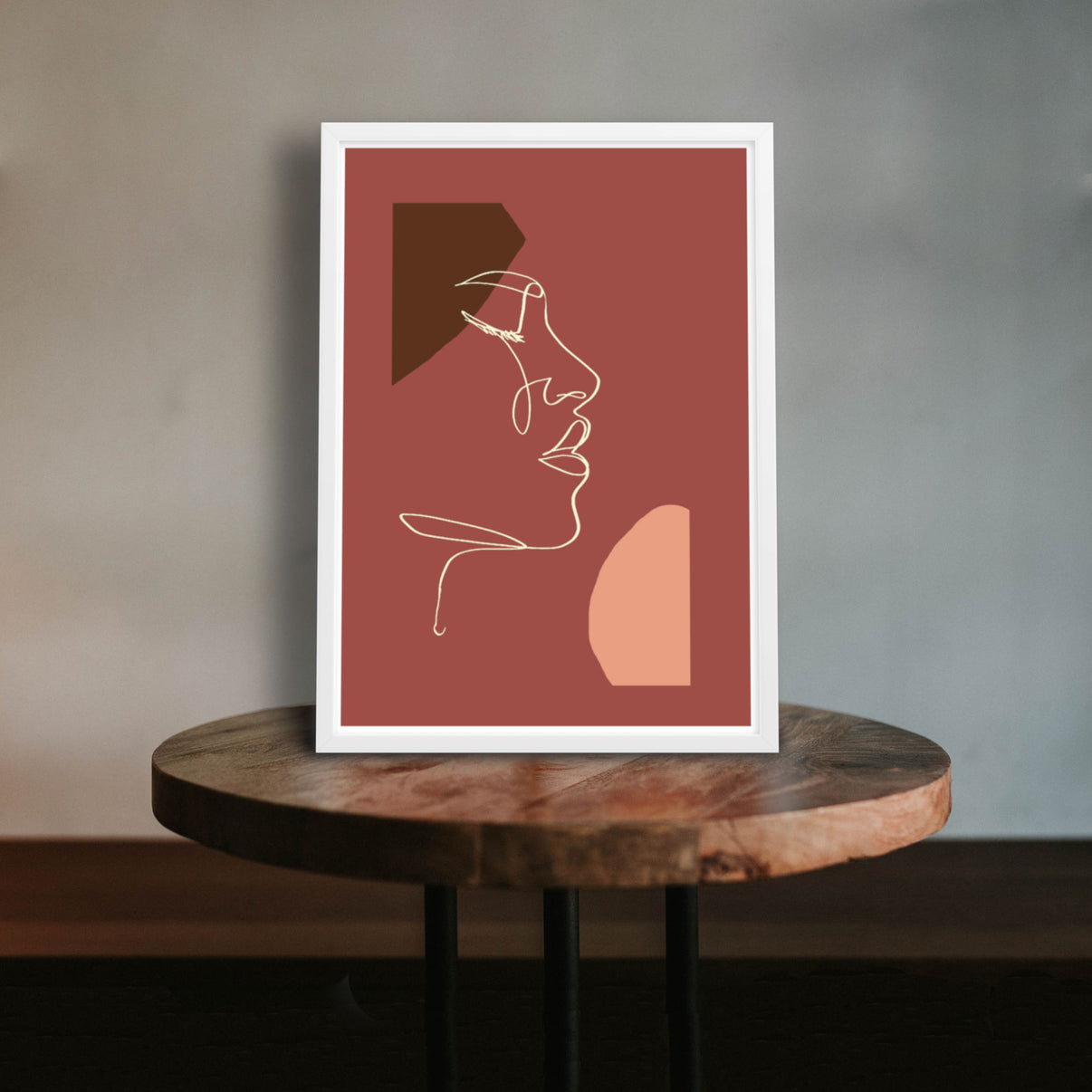 Lined side face framed